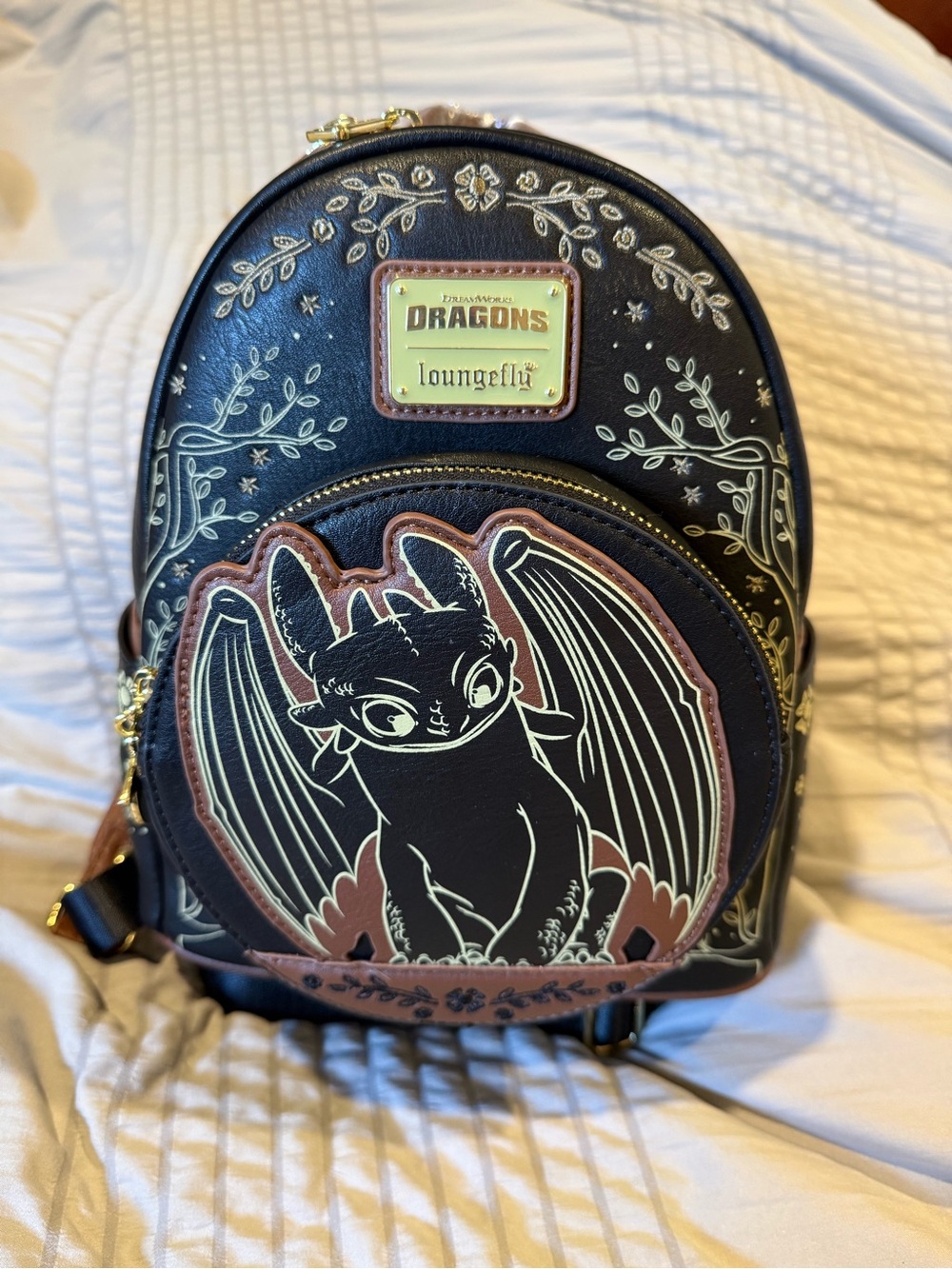 Loungefly DreamWorks How To Train Your Dragon Toothless Mini Backpack Glows NWT